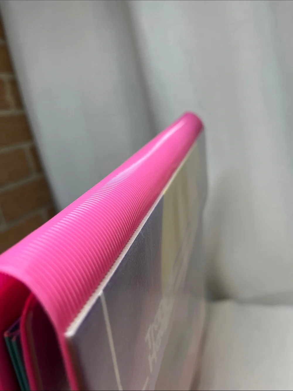 Mead Trapper Keeper Retro 80s Vaporwave Portfolio Binder Pink Neon 3 Ring